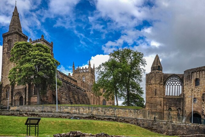 St Andrews, Fife Coast Walk & Historic Abbey Tour from Edinburgh - The Significance of Dunfermline Abbey and Royal Heritage