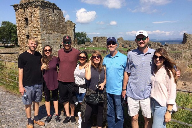 St Andrews Must-Sees Daily Walking Tour (11am & 2pm) - Start at Martyrs Monument and Discover Scotland’s Religious Past