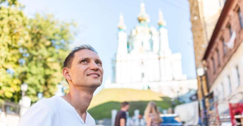 St. Andrews Scenic Stroll: A Private Walking Exploration - Practical Details: Group Size, Guide, and Cancellation