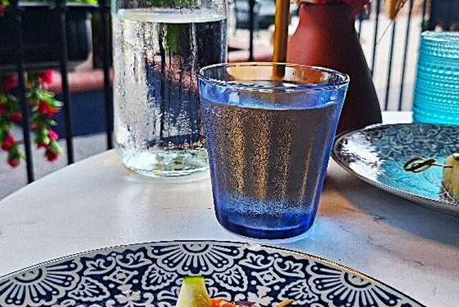 St Armands Shop, Sip & Stroll - Who Will Enjoy This Experience Most