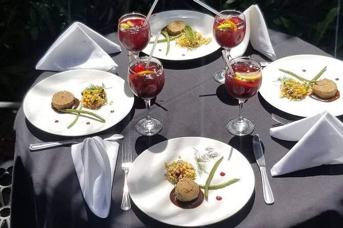 St. Augustine Historical FOOD Tour on Electric Cart with Pick Up - The Food Experience: Top Local Cuisines Paired with Fine Drinks