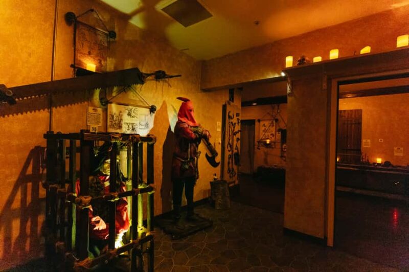 St.Augustine: Torture Museum, Ghost Hunt, & Tiny Art Tickets - Tiny Art Gallery: A Surprising Artistic Detour