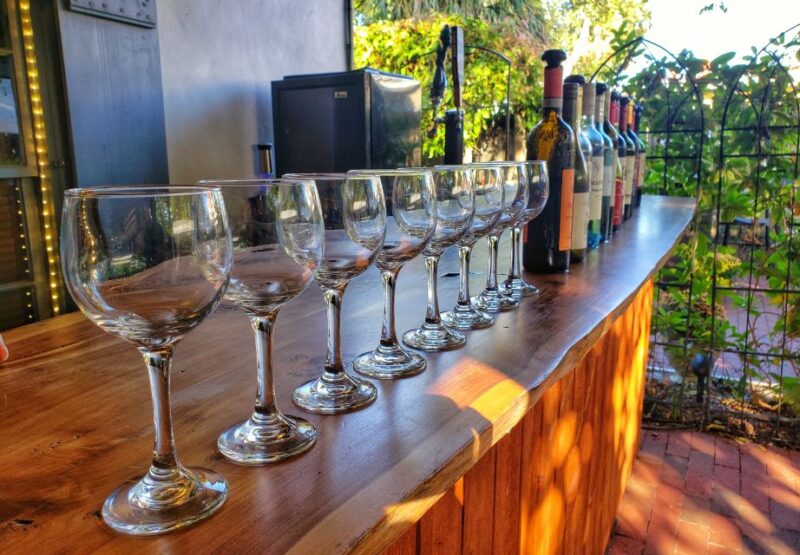 St. Augustine: Walking Tour with Wine, Cocktails, and Food - Key Points