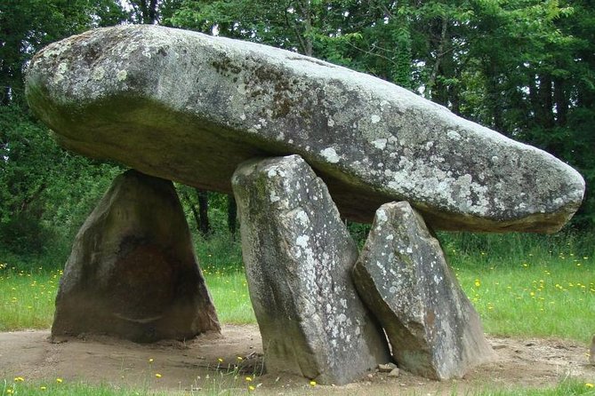 St Cirq LaPopie and Pech Merle Cavern Tour from Toulouse - Logistics: Private Transport and Flexible Timing