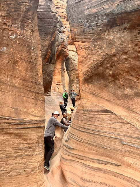 St. George: Jeep Exploration Slot Canyon & Rock Formations - Guided Hike in a Secluded Canyon