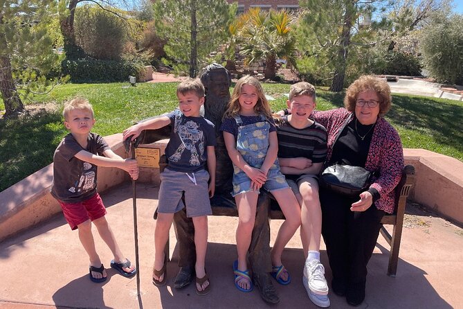 St. George Scavenger Hunt Walking Activity - Discover Iconic Sights like the Temple Walls and Water Walk