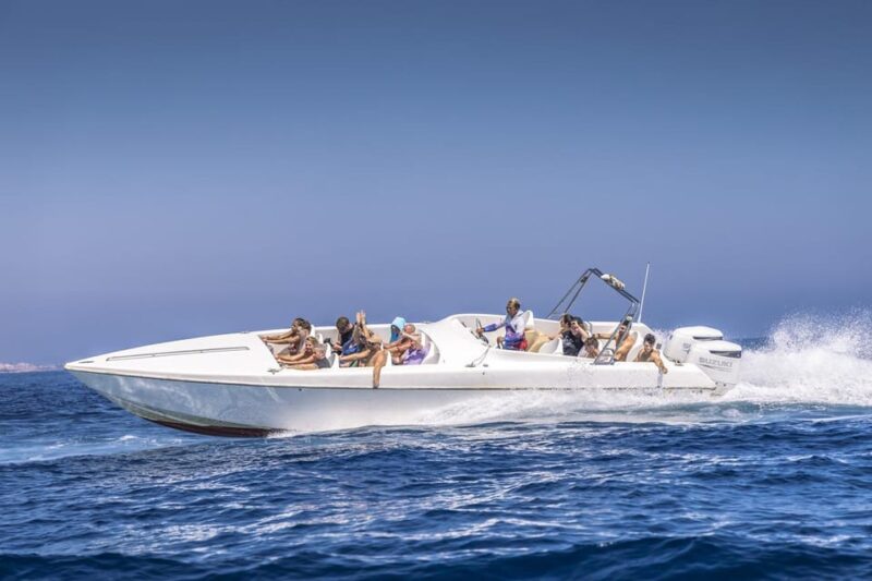 St Julian's: Powerboat Comino Blue Lagoon - Visiting Blue Lagoon and Cominos Caves in One Day