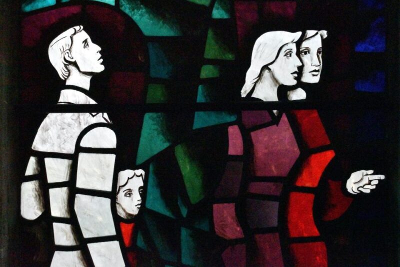 St Mary Redcliffe Church Bristol: Guided Tour - Discover the Gothic Grandeur of St Mary Redcliffe Church in Bristol