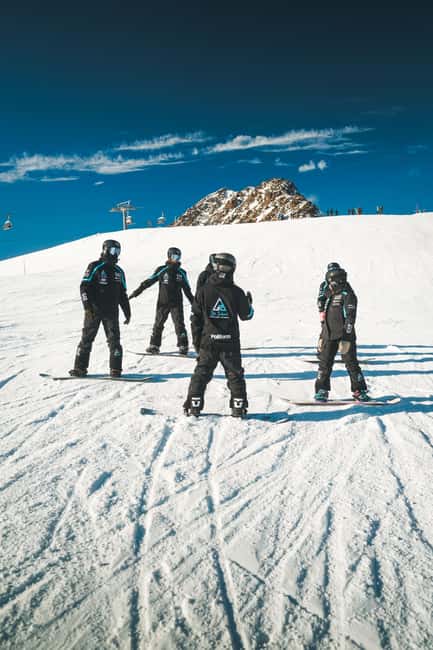 St. Moritz Ski School: Morning Private Snowboard Lesson - The Unique Charm of the Early Morning Snowboarding Sessions