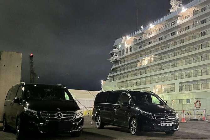 St Patrick's Centre & Burial Site + Hillsborough Castle & Gardens - Key Points