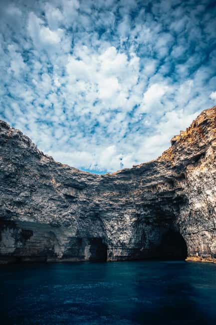 St Pauls: Gozo & Comino, Blue Lagoon & Seacaves Tour - A Scenic Cruise Past Mellieha to Comino’s Blue Lagoon