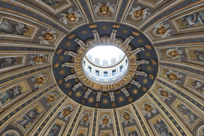 St Peter's Basilica Express Guided Tour, includes Dome Climb - The Dome Climb: A Challenging but Rewarding Experience