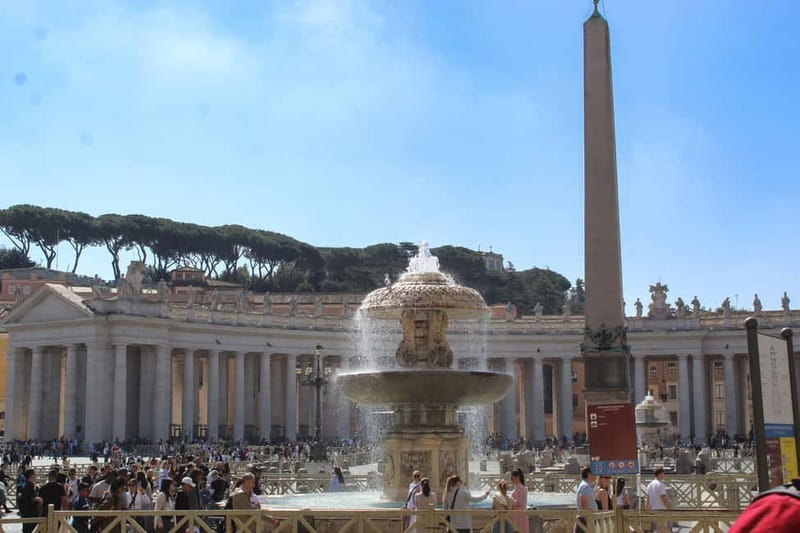 St. Peter's Basilica: Hosted Entrance & Digital Audioguide - How Reserved Entry Speeds Up Your Visit