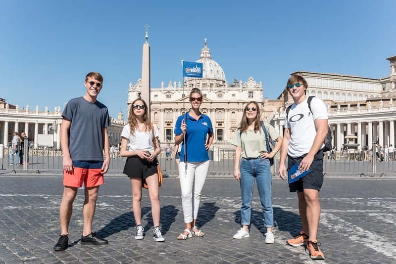 St. Peters Basilica Small Group + Reserved Entry - Practical Tips for Visitors