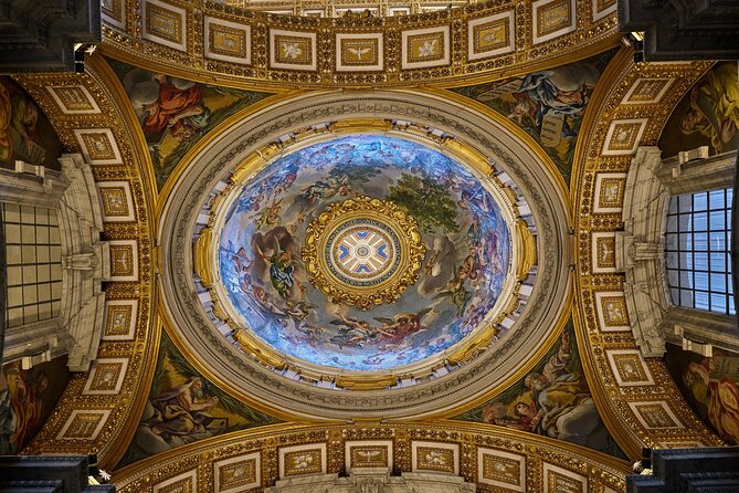 St. Peter's Basilica, Square and Papal Grottoes Guided Tour - Final Overview of the Vatican Highlights Tour
