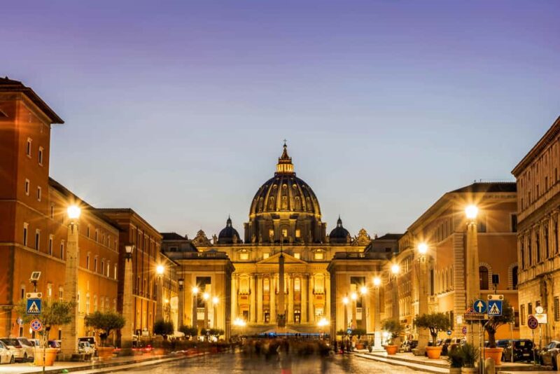 St. Peter's Basilica: Tour of Rome, Michelangelo's Pietà, and the Tombs of the Popes - Key Points