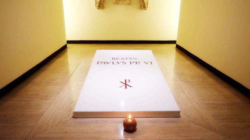 St. Peter's Dome Climb, Basilica and Vatacombs Tour - Limitations and Considerations