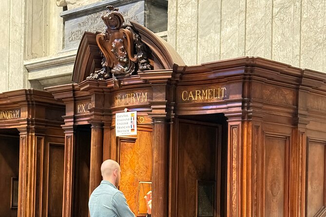 St. Peter's Private Tour with Holy Doors - Pay Respects at the Tomb of Pope John XXIII