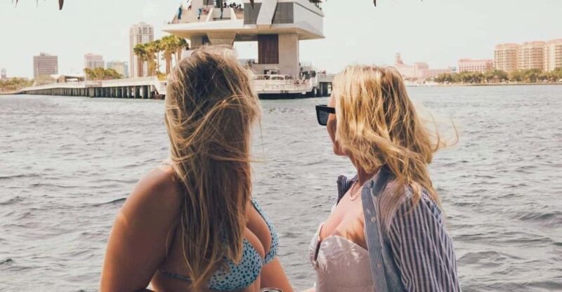 St. Petersburg, FL: 3 Hour Private Tiki Cruise - Marine Life and Water Views: Nature in Tampa Bay