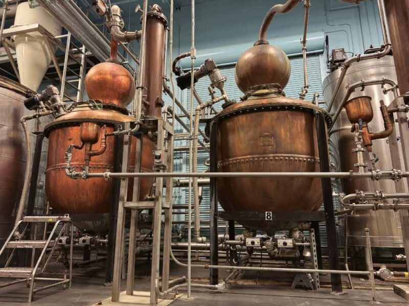 St. Petersburg, FL: Distillery Tour & Tasting Experience - Explore the Art of Small-Batch Spirits at St. Petersburg Distillery