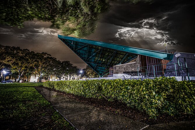 St. Petersburg Ghosts Tour - Mischievous Spirits at Hampton Inn & Suites