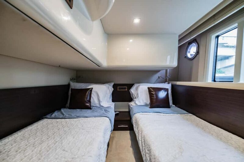 St. Petersburg: Private Yacht Cruise - Key Points