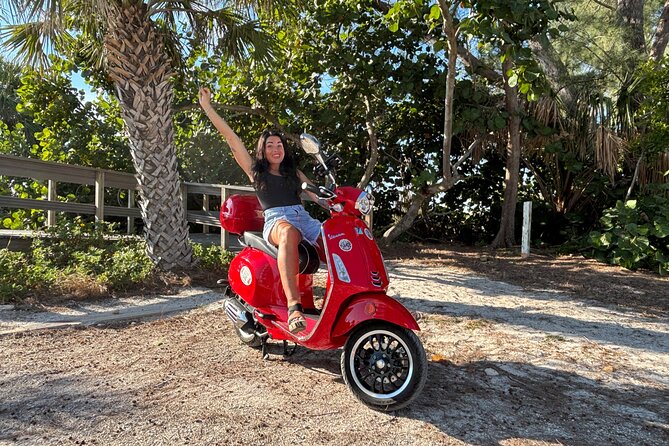 St. Petersburg: Vespa Beach Adventure with Self-Guided Route - Key Points