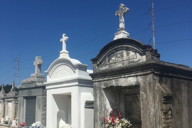 St. Roch Cemetery Tour - Discover the Unique Charm of the St. Roch Cemetery Tour in New Orleans