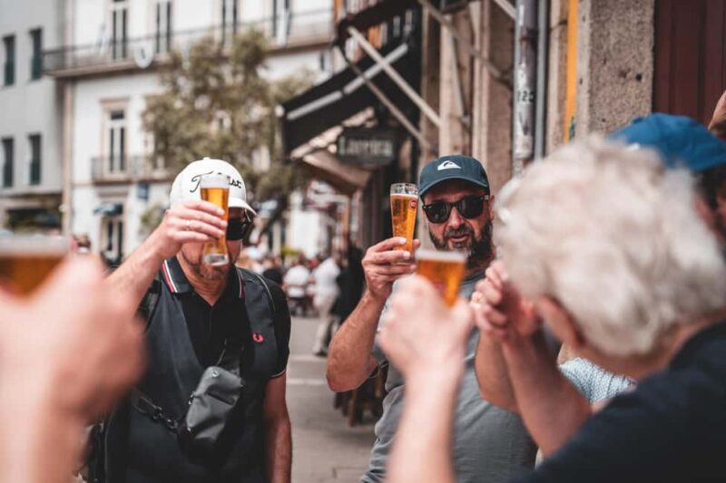 Stadtführung durch das Zentrum von Porto auf Deutsch - Clérigos Tower and Virtudes Terrace with Stunning Views