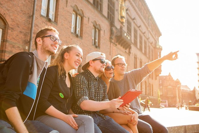 Stadtrallye Dresden Altstadt - The Role of the Guide and Tour Organization