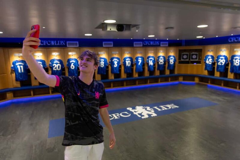 Stamford Bridge Stadium: The 'Bring Your Boots' Tour - Key Points