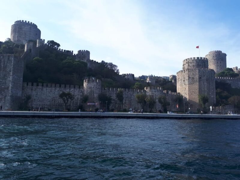 stanbul Modern Tour - Scenic Bosphorus Boat Cruise Along the Golden Horn