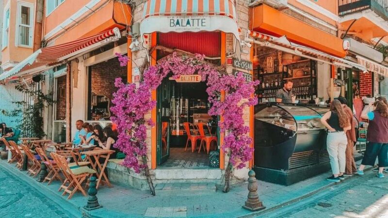 stanbul Modern Tour - Lunch on the Boat: A Taste of Local Flavors