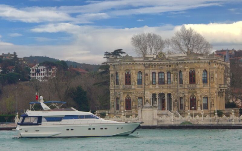 stanbul: Sunset Cruise with Refreshments - Who Will Appreciate This Sunset Cruise?