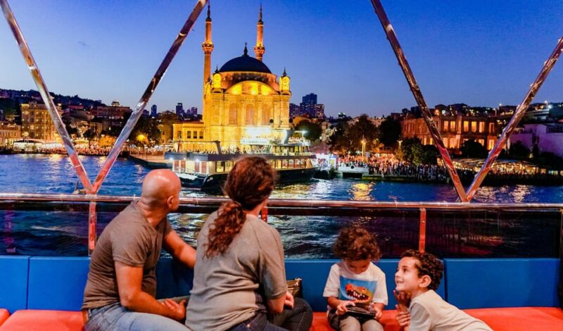 stanbul: Turkish Night On the Bosphorus with Private Table - Traditional Folklore Shows and Live Entertainment