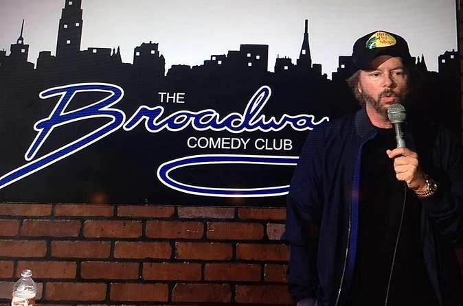 Stand Up Comedy LIVE in Times Square At Broadway Comedy Club - Drinking Minimum and Drink Prices at Broadway Comedy Club