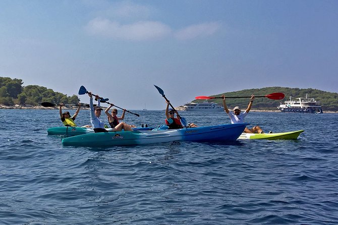 Stand Up Paddle school - learn to SUP and make your first SUP tour - The Role of the Instructors: Friendly and Knowledgeable