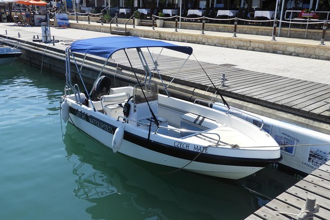 Standard Self-drive Amathunta Private Boat Hire in Latchi - Discover the Freedom of Self-Drive Speedboat Rental in Latchi