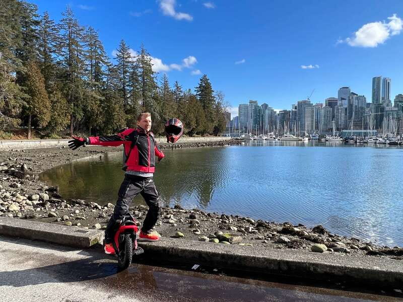 Stanley Park EUC & E-scooters loop tour - Discover Vancouver’s Stanley Park on Electric Vehicles for an Exciting 4-Hour Tour