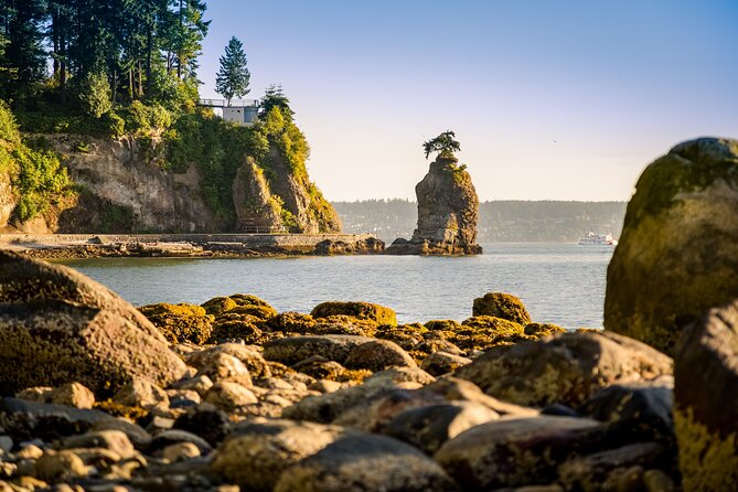 Stanley Park Self Guided Bike Tour - Key Points