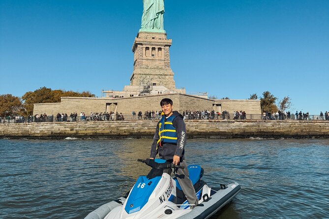 Statue of Liberty and Brooklyn Bridge Jet Ski Tour of New York - The Guides and Their Expertise