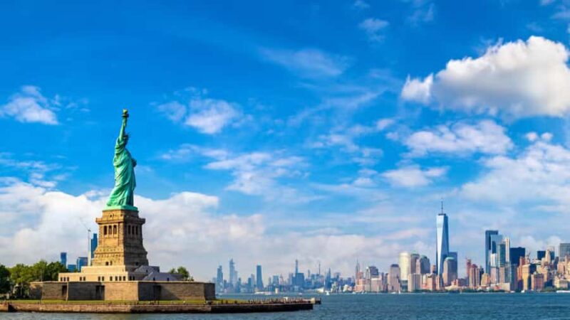 Statue of Liberty and Ellis Island Tour - Discover the Iconic Statue of Liberty and Its Symbols