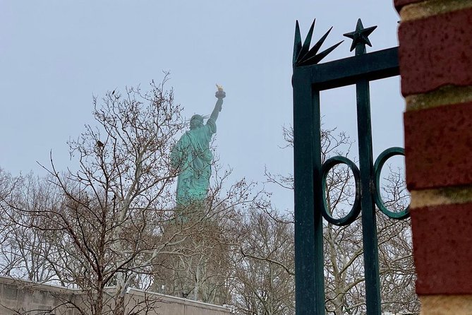 Statue of Liberty & Ellis Island - Exclusive Guided Tour - Viewing the Seaglass Carousel and Other Local Landmarks