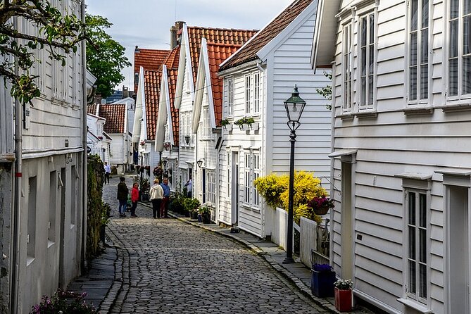Stavanger: Customized Private Tour with a Local - The Experience in All Weather Conditions