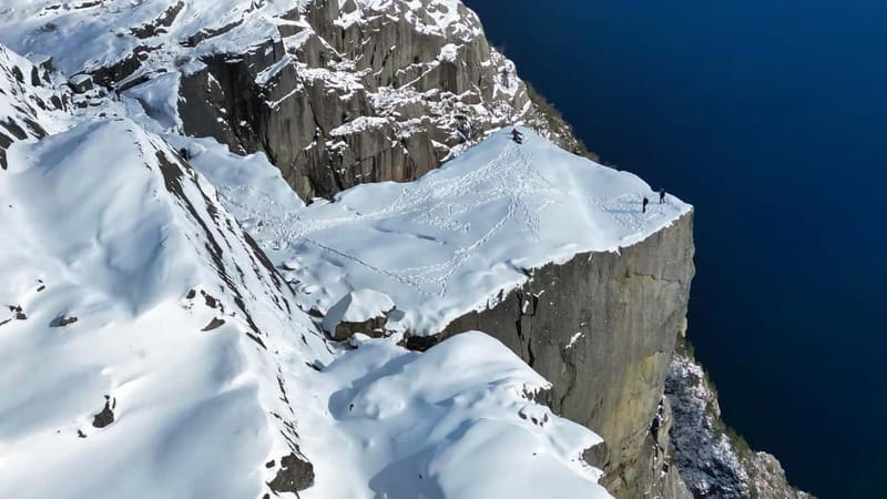 Stavanger: Hiking to world famous Pulpit Rock - The Scenic Detour Over Lysefjorden