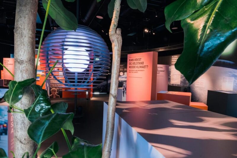 Stavanger: Norwegian Petroleum Museum - Entrance Ticket - Climate Challenge and Environmental Focus at the Museum