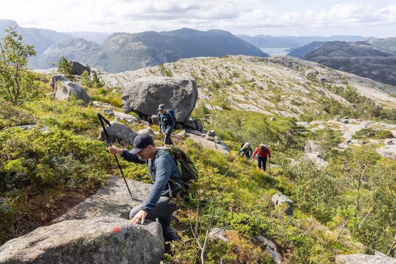 Stavanger: Preikestolen Hidden Trail Hike + Canoe + Lunch - The Return Journey and Downhill Trek