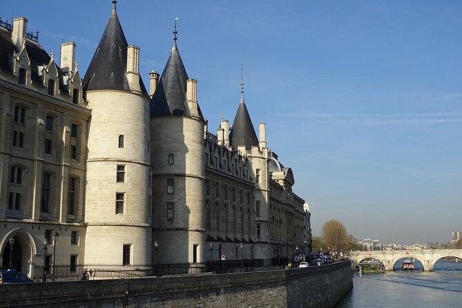 Ste Chapelle & Conciergerie Private Guided Tour with Tickets - Explore Paris’s Architectural Treasures with a Private Guided Tour