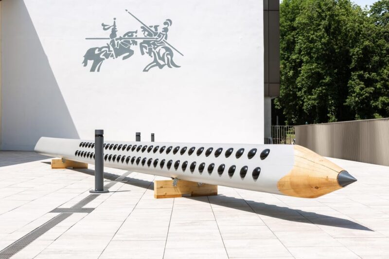 Stein: Guided tour of Count von Faber-Castell's castle - Additional Highlights: Souvenir and Shopping Discount