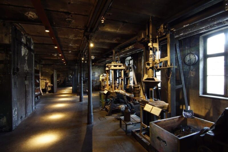 Stein: Public guided tour of the "Old Mine" museum - Logistics and Booking Flexibility